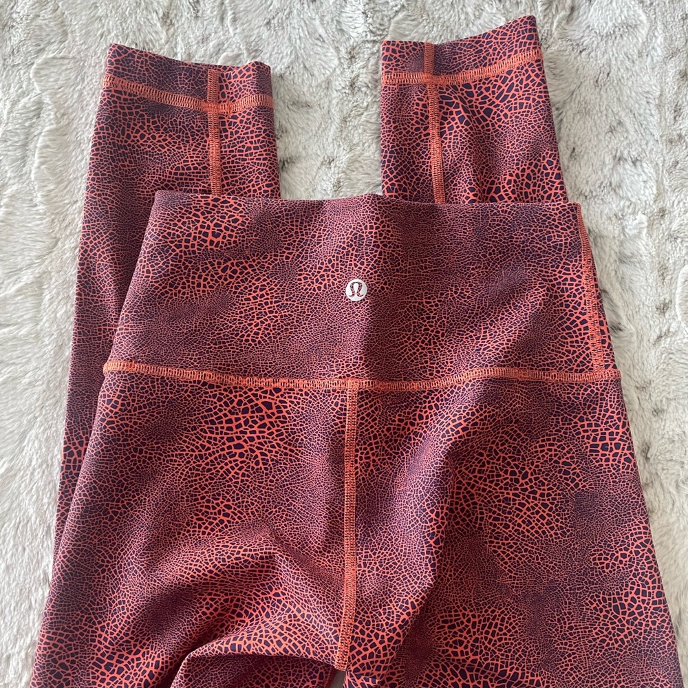 Lululemon Wunder Under Leggings